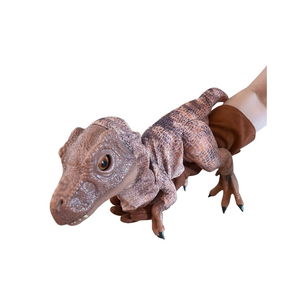 Jurassic Park World Real FX Baby T-Rex Tyrannosaurus Dinosaur Wow Stuff Puppet
